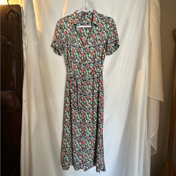 Surkana Button Up Collared Tshirt Dress with Fabric Belt - Picture 1 of 6